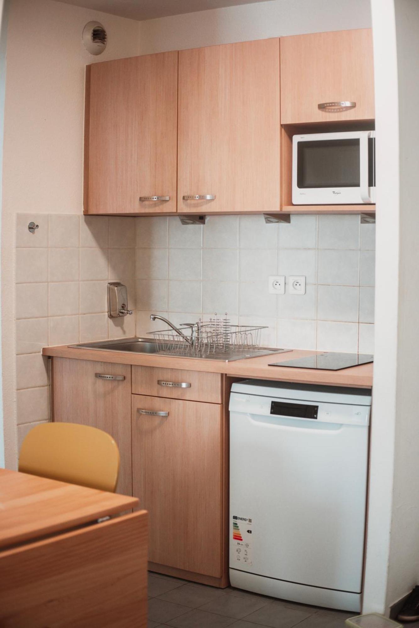 Bel Appartement Au Calme Avec Parking Lyon Buitenkant foto